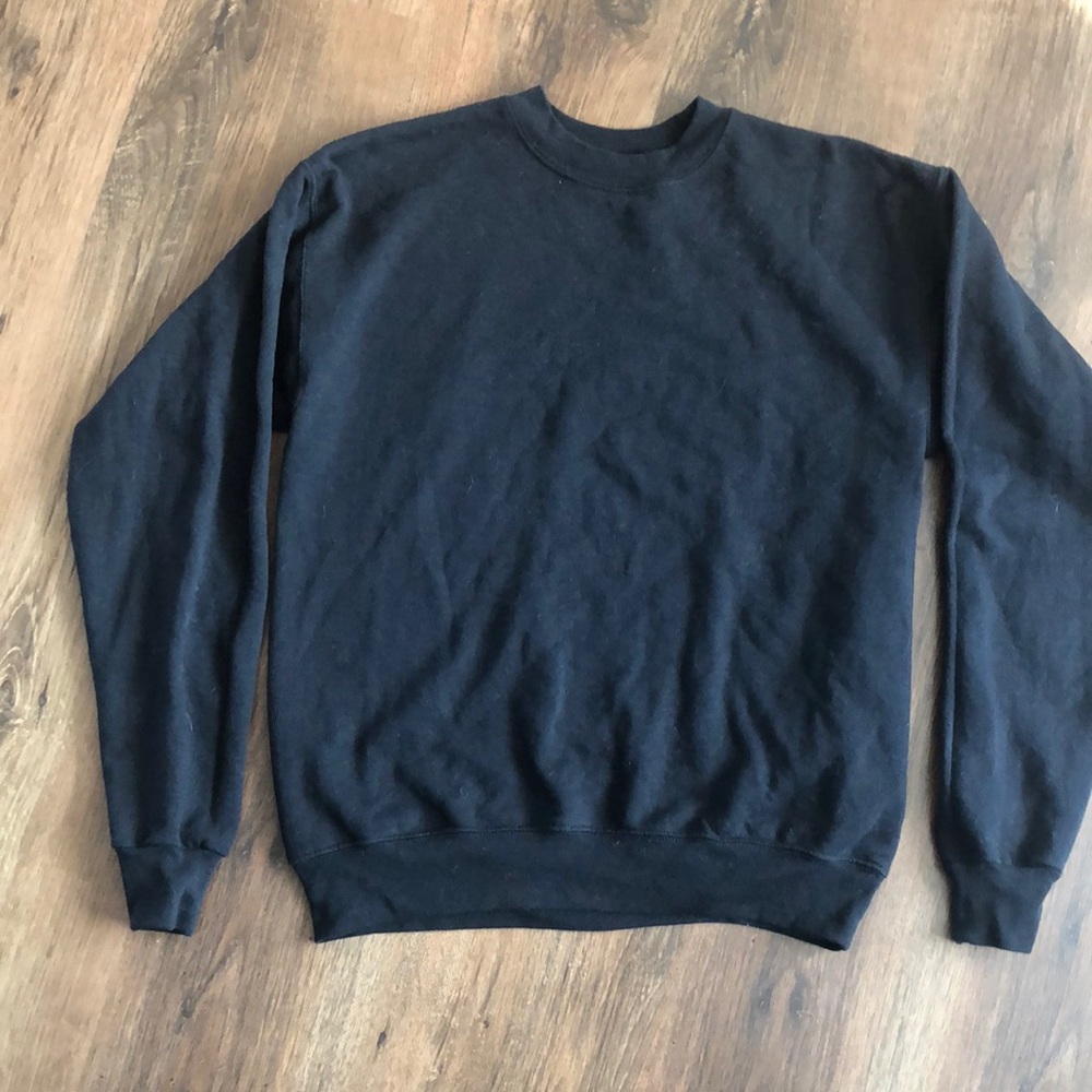 Black Crewneck